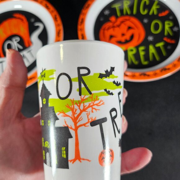 Ghoulish 100% Melamine Kids 6 Piece Party Set Halloween Decor New In Box - Picture 10 of 12